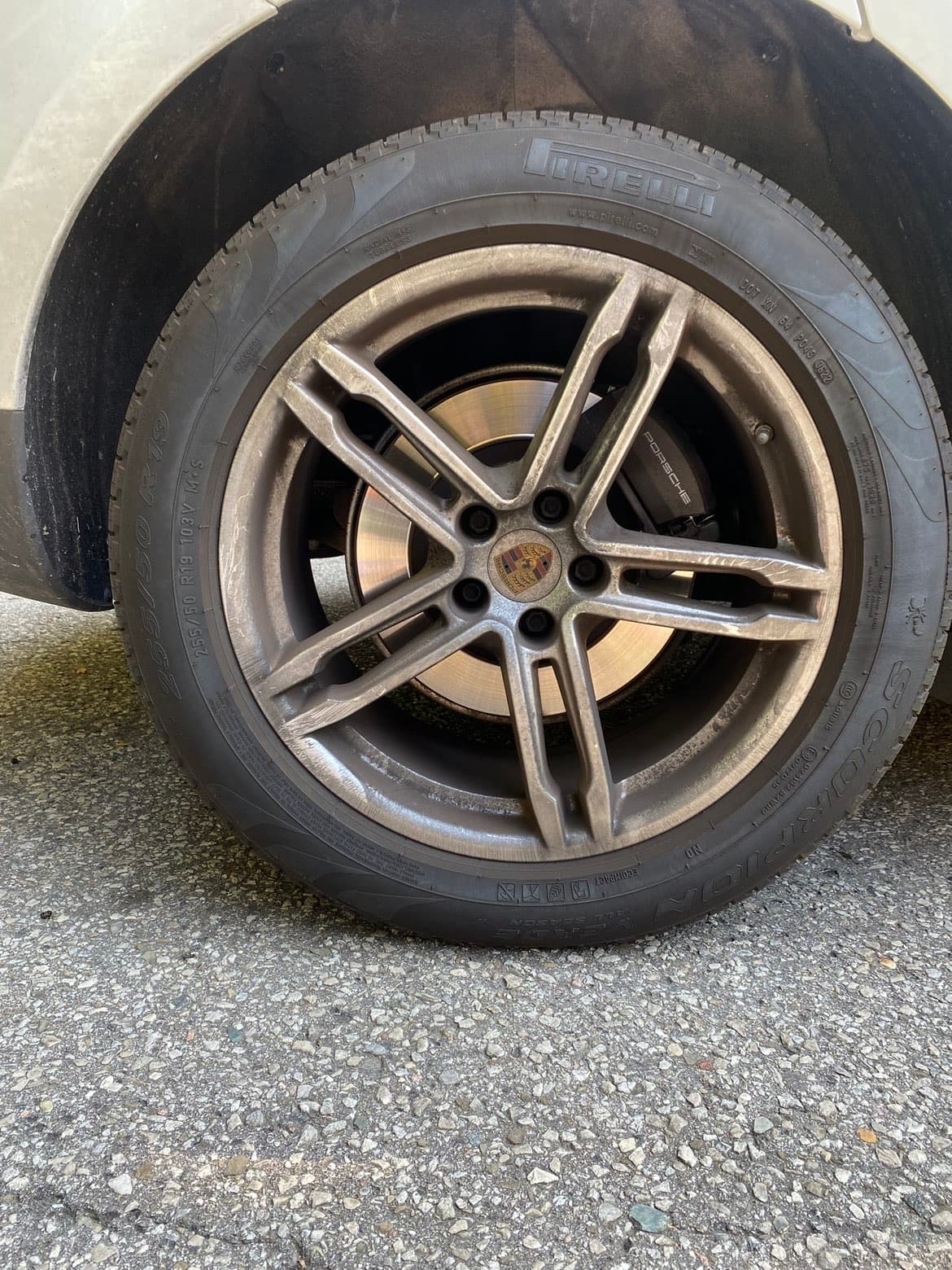 Before tire shine